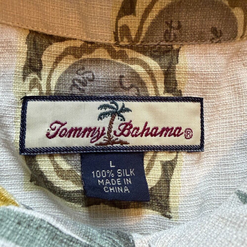 Tommy Bahama Hawaiian silk shirt - Picture 2 of 5